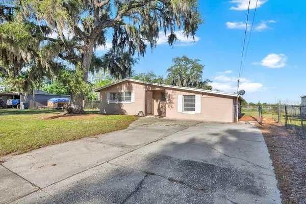 218 DENNIS AVE, Winter Haven, FL 33880