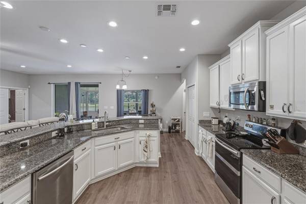 1444 CYPRESS VIEW LN, Lakeland, FL 33811