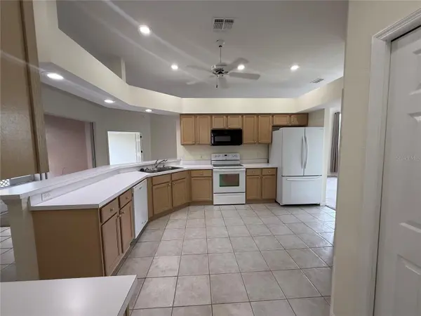 2805 HONEYWELL PL, Lakeland, FL 33810