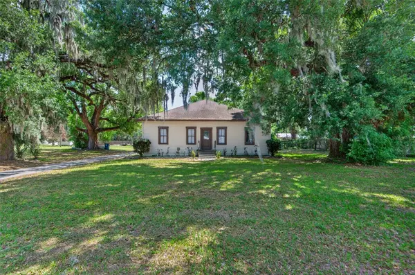 200 N ORANGE AVE, Fort Meade, FL 33841