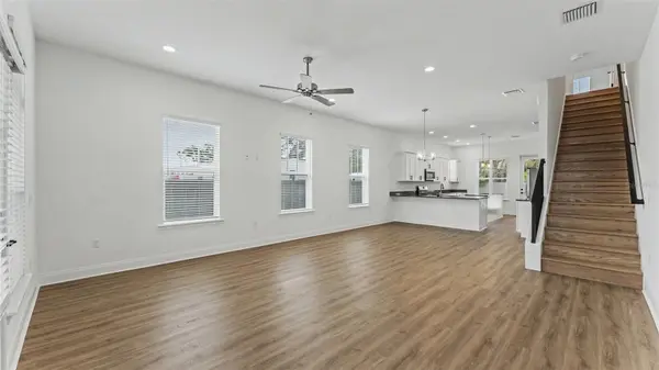 1031 E LIME ST, Lakeland, FL 33801