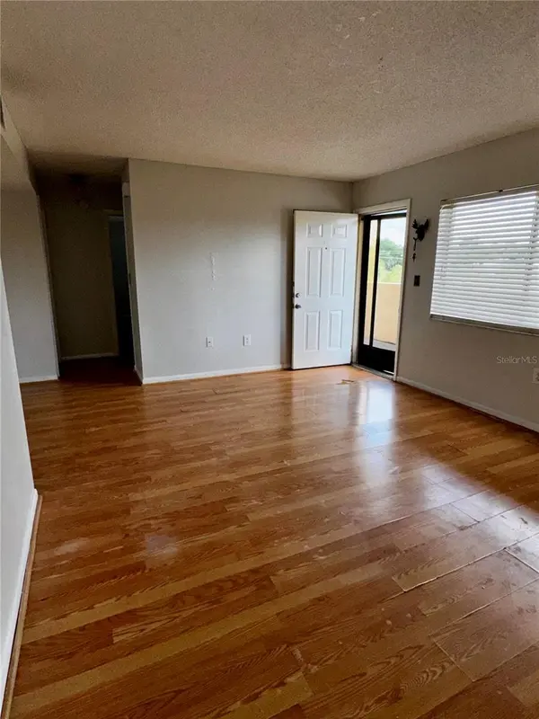 1130 N LAKE PARKER AVE #E332, Lakeland, FL 33805