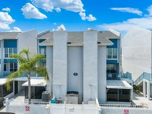 337 REX PL #A, Madeira Beach, FL 33708