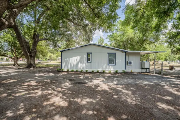 5220 SPRING CREEK DR, Lakeland, FL 33811