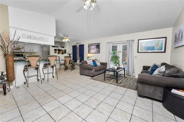 2304 CHESHIRE PL, Lakeland, FL 33810