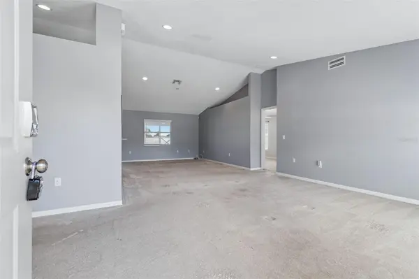 6352 PROMINENCE POINT DR, Lakeland, FL 33813