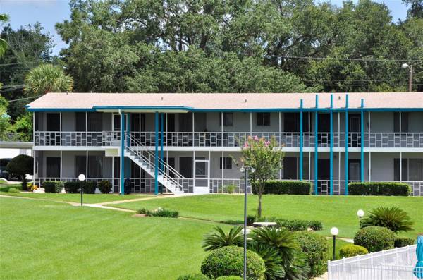 1600 W LAKE PARKER DR #B4, Lakeland, FL 33805