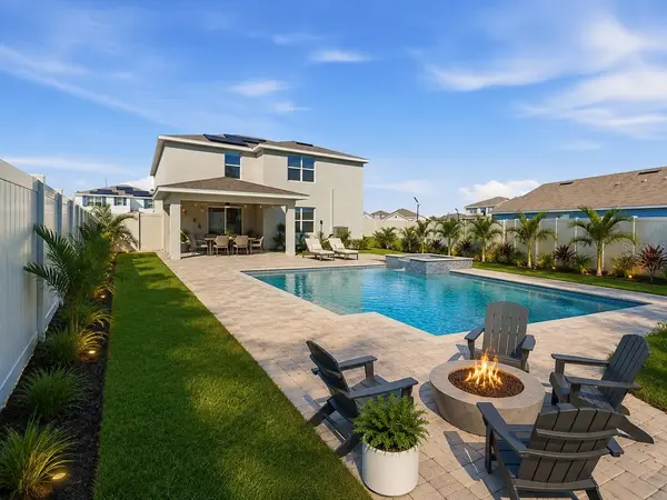 1211 TAHITIAN SUNRISE DR, Plant City, FL 33565