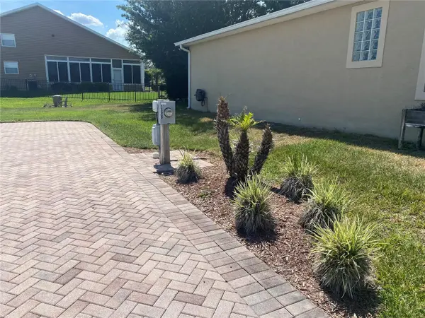 368 MOTORCOACH DR S, Polk City, FL 33868