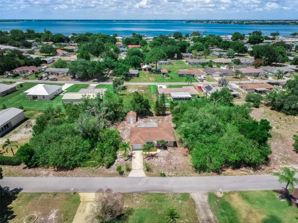 111 LEMON RD NW, Lake Placid, FL 33852