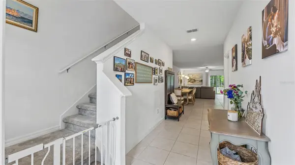 2063 OLD PASTURE LN, Lakeland, FL 33801