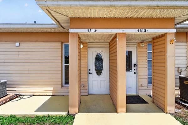 1513 CLUB CIRCLE #1513, Lakeshore, FL 33854