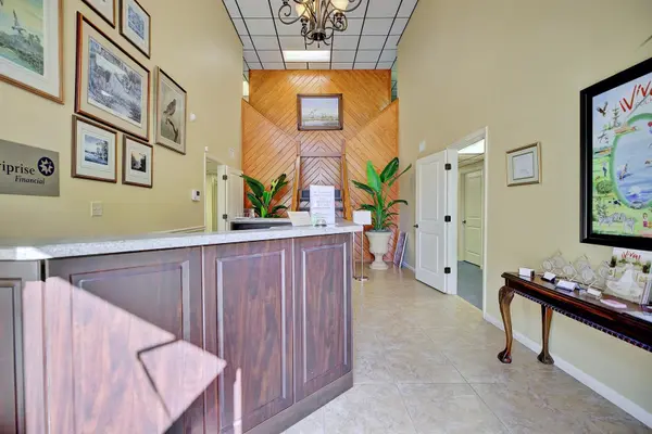 4927 SOUTHFORK DR, Lakeland, FL 33813