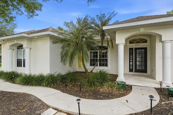 5237 BLOOMFIELD BLVD, Lakeland, FL 33810