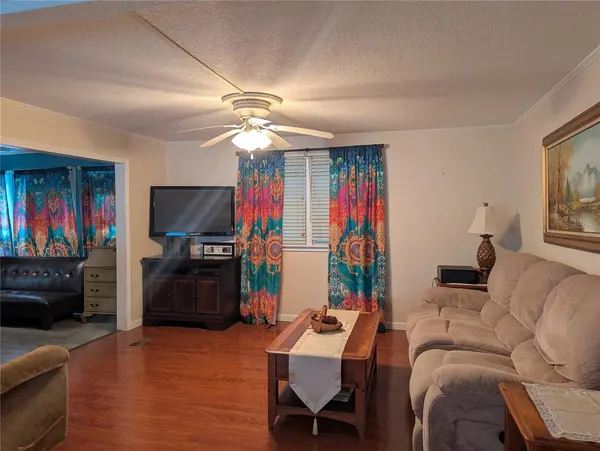 526 CASSANDRA LN, Lakeland, FL 33809