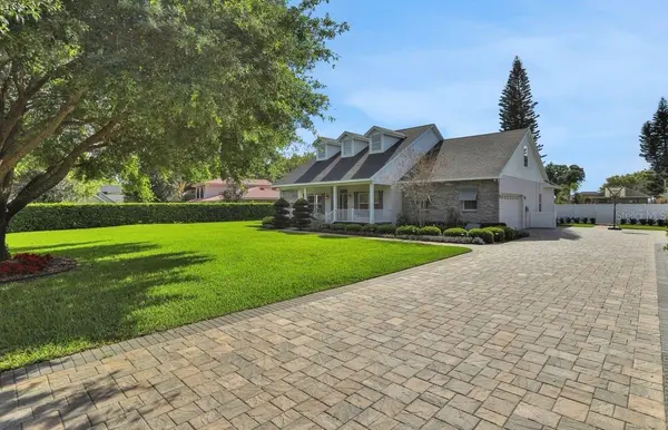3831 GAINES DR, Winter Haven, FL 33884