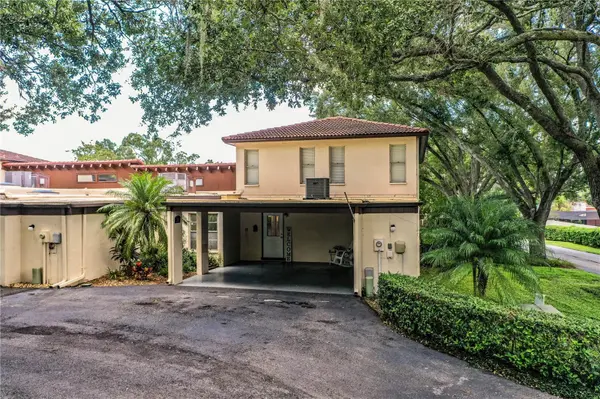 11 LOMA VERDE #11, Lakeland, FL 33813