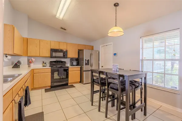 145 EAGLE POINT BLVD, Auburndale, FL 33823