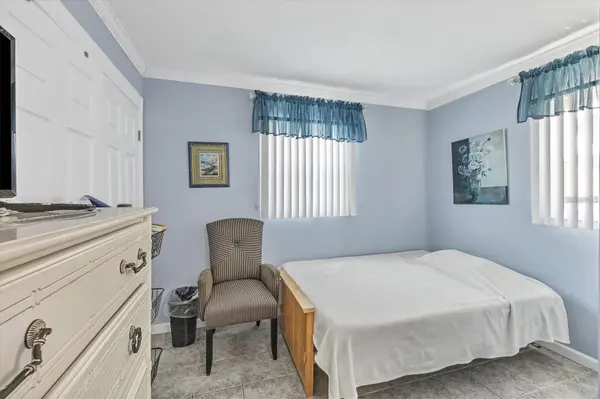 460 BASE AVE E #113, Venice, FL 34285