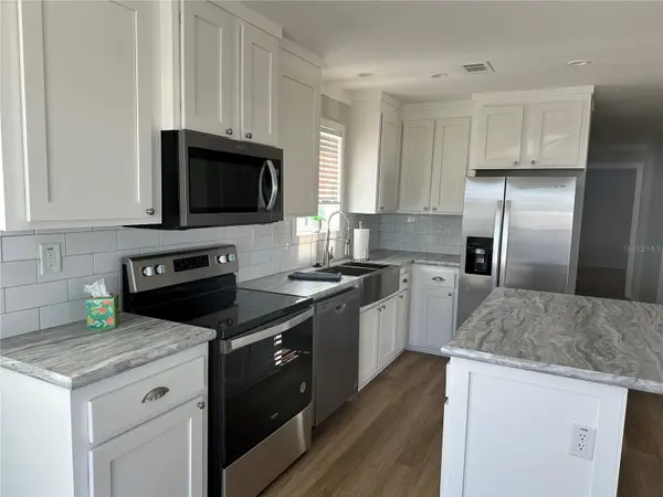 330 TRAILORAMA DR, North Port, FL 34287