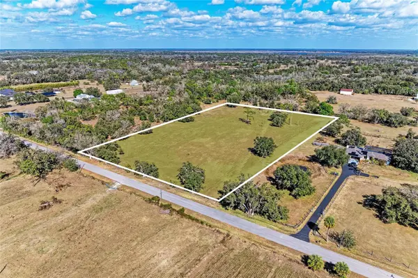 LENA LN, Sarasota, FL 34240