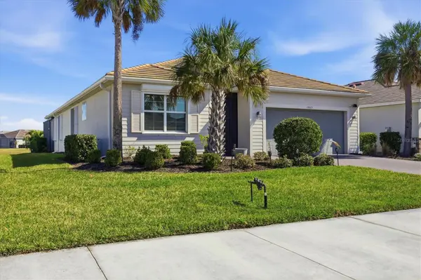 15025 SPANISH POINT DR, Port Charlotte, FL 33981