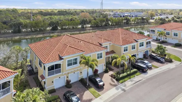 4304 EXPEDITION WAY WAY #105, Osprey, FL 34229