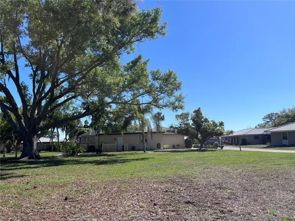 618 RUBENS DR #618, Nokomis, FL 34275
