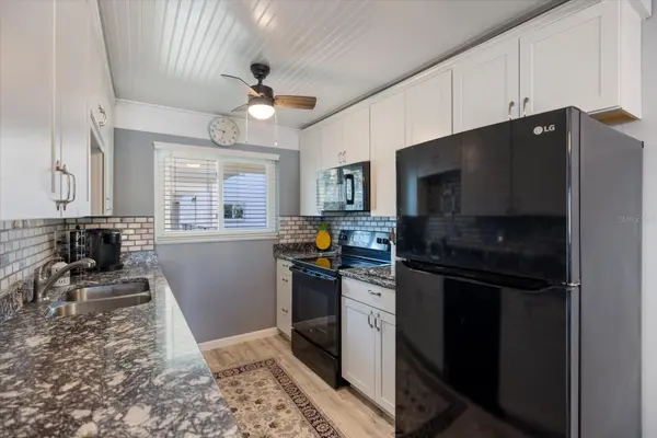 708 TAMIAMI TRL S #209, Venice, FL 34285
