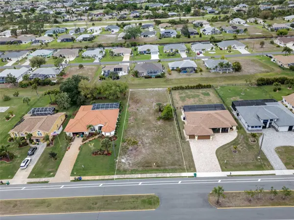 211 ROTONDA BLVD N, Rotonda West, FL 33947