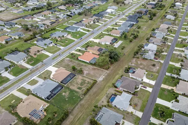 211 ROTONDA BLVD N, Rotonda West, FL 33947