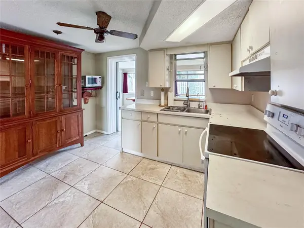 934 FUNDY RD, Venice, FL 34293