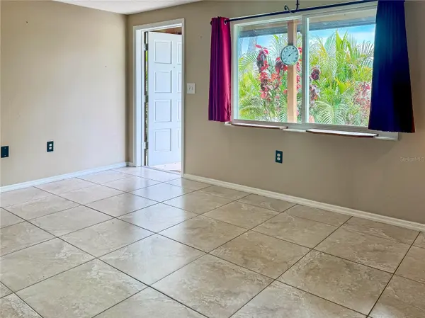 934 FUNDY RD, Venice, FL 34293