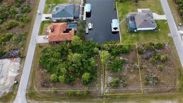 10273 ST PAUL DR, Port Charlotte, FL 33981