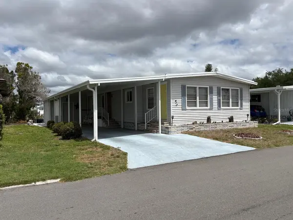 413 CERVINA DR N, Venice, FL 34285