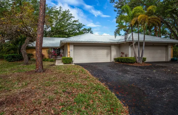 247 SOUTHAMPTON LN #272, Venice, FL 34293