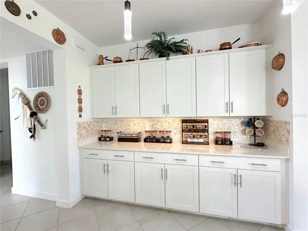 8608 SAINT KITTS CIR, Englewood, FL 34224