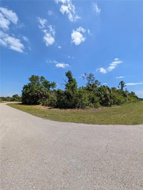 2515 COLONY CIR, North Port, FL 34288