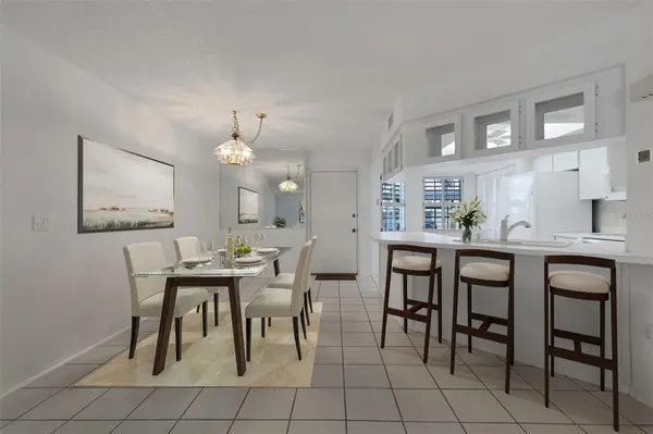 528 W VENICE AVE ## 1, Venice, FL 34285