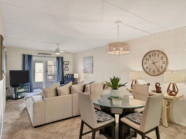 708 TAMIAMI TRL S #105, Venice, FL 34285