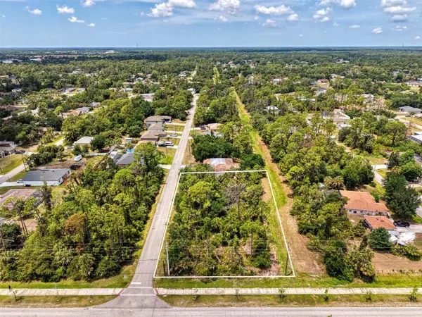 FONSICA AVE, North Port, FL 34286