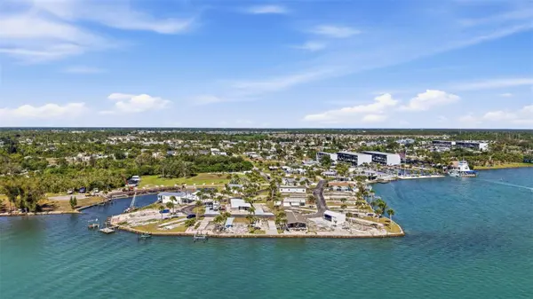 7500 PARK POINTE DR #49, Englewood, FL 34224