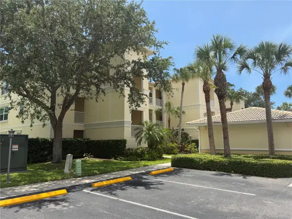 600 GARDENS EDGE DR #633, Venice, FL 34285