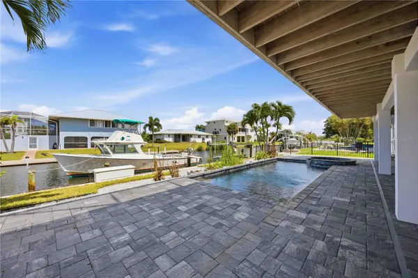 10460 MARION ST, Englewood, FL 34224