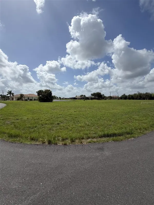 15692 SAN EDMUNDO RD, Punta Gorda, FL 33955