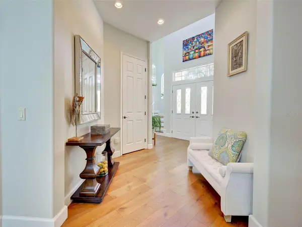 5026 HANGING MOSS LN, Sarasota, FL 34238