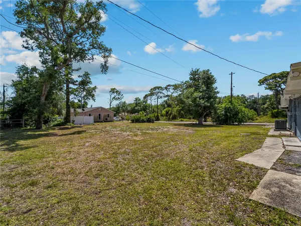SHAMROCK DR, Venice, FL 34293