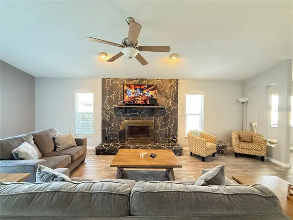 828 E 23RD AVE, New Smyrna Beach, FL 32169