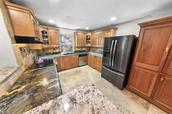 332 FLETCHER AVE, Daytona Beach, FL 32114
