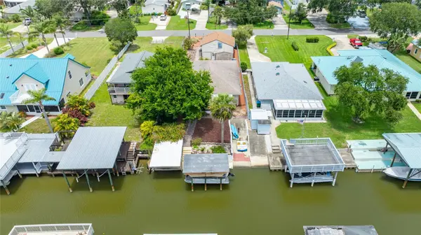235 RANDLE AVE, Oak Hill, FL 32759